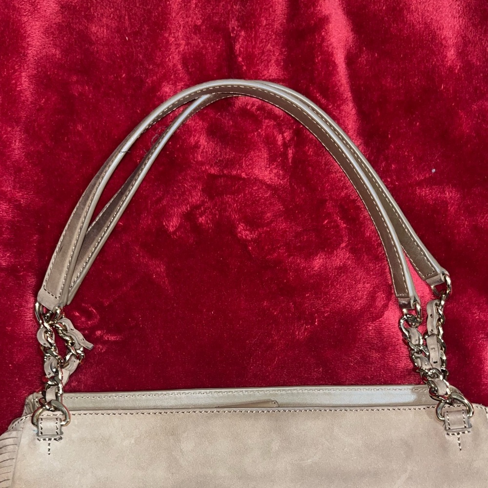 Tory Burch Shoulder Bag - Picture 7 of 14